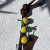 Charms Zitronen-Anhänger aus Toquilla-Stroh 4 Shigra-Handtaschen | Nachhaltige Kunst aus Ecuador für moderne Frauen